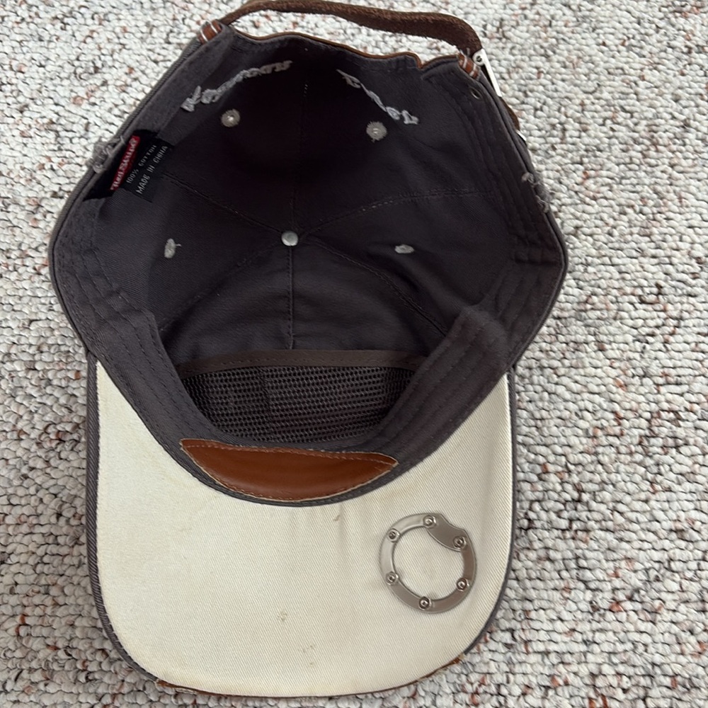 Brown Cap - Picture 6 of 7